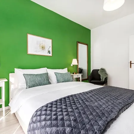 Tanya Apartment